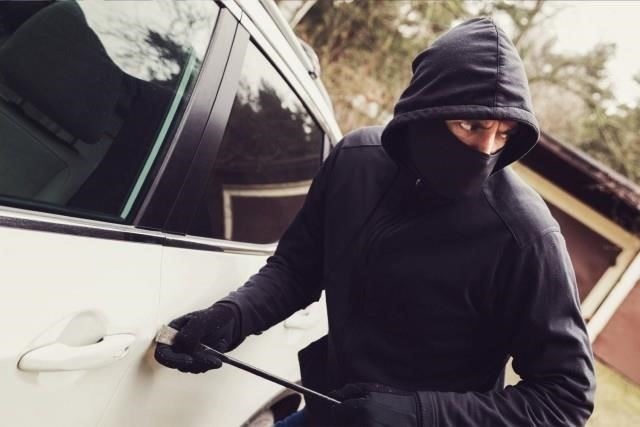 Верховный суд разъяснил разницу между кражей и угоном автомобиля